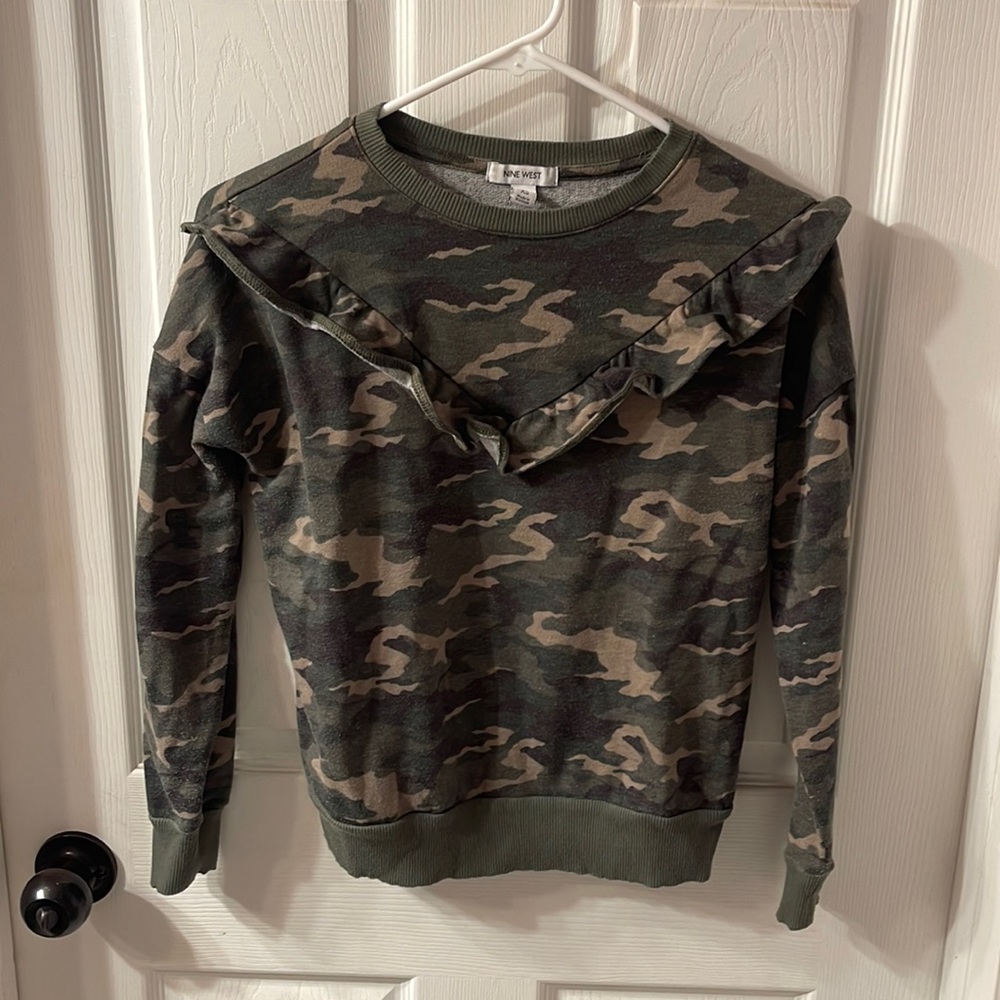 Nine West long sleeve crew neck.